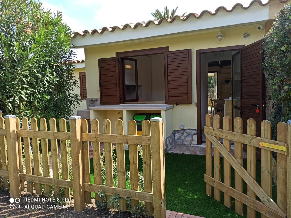 Casa Perla Rei - 50 Meters From The Beach Costa Rei Buitenkant foto